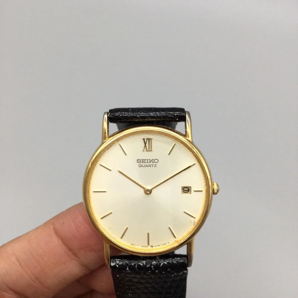 Vintage Seiko 5Y39-7010 Mens Watch 31mm Cream Dial Black Leather Not Running